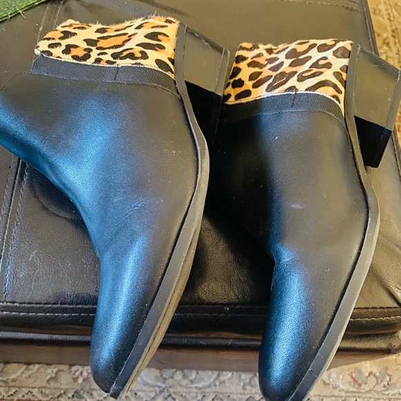 Apri Black and Leopard Booties (9) Like New! - Picture 4 of 7